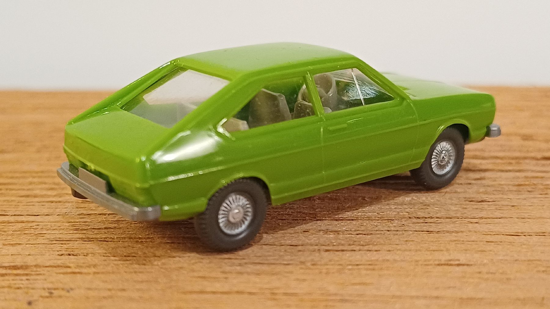 Wiking Modellini d'auto: VW Passat von Wiking – Usato da Uznach venduto da Katinka83 3