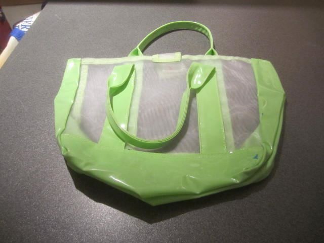 Kindertaschen: Tasche, durchsichtig, grün – Gebraucht aus Zürich von Motzkuh