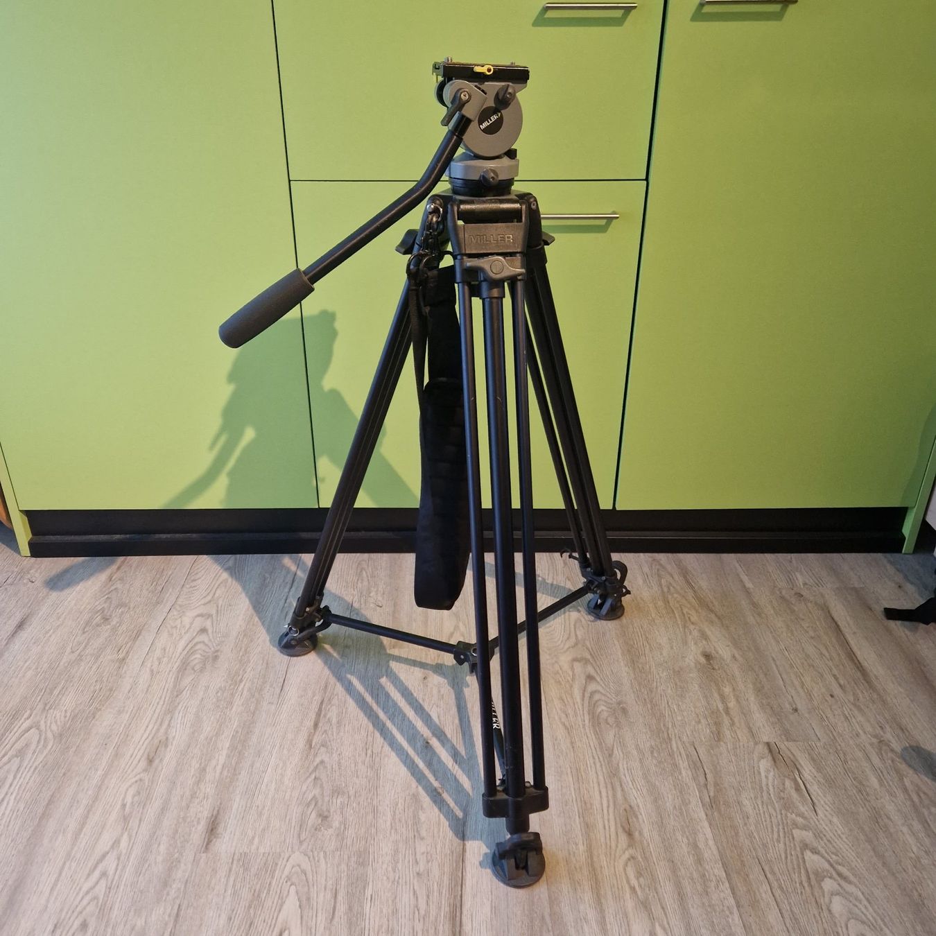 Treppiedi & Teste: Miller DS-10 Digital Support Tripod - #828 – Usato da Martigny venduto da VisualPixel 4
