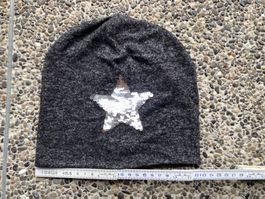 Mütze / Beanie mit Wendepailletten