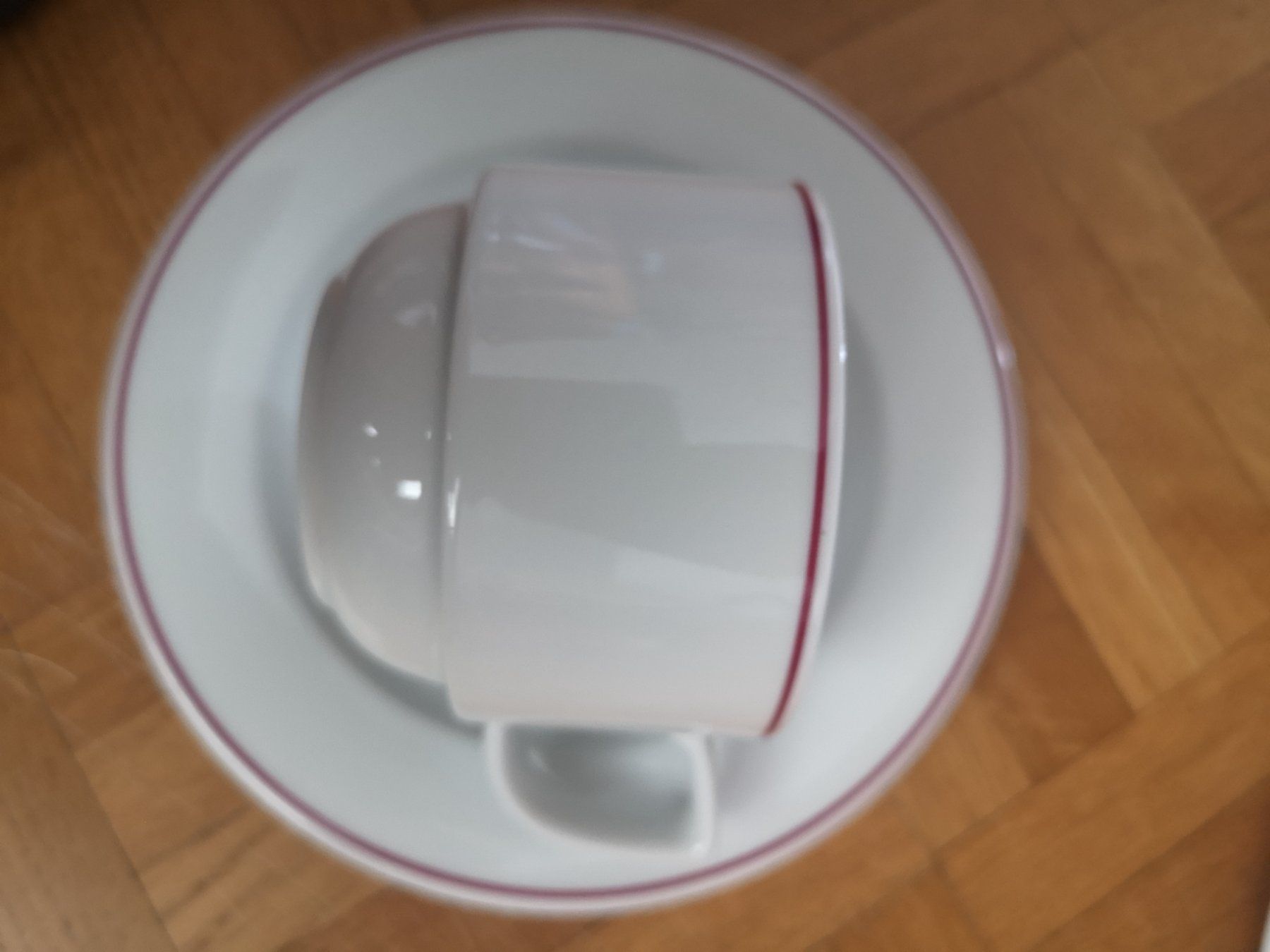 Set di piatti: Kaffeetassen mit einem Teller, Langenthal – Usato da Dietikon venduto da aro_mr6l 2