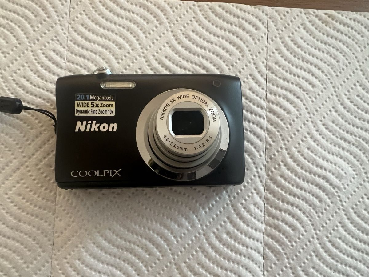 Nikon Kamera: Nikon Coolpix A100 – Gebraucht aus Zürich von jao_2bx7