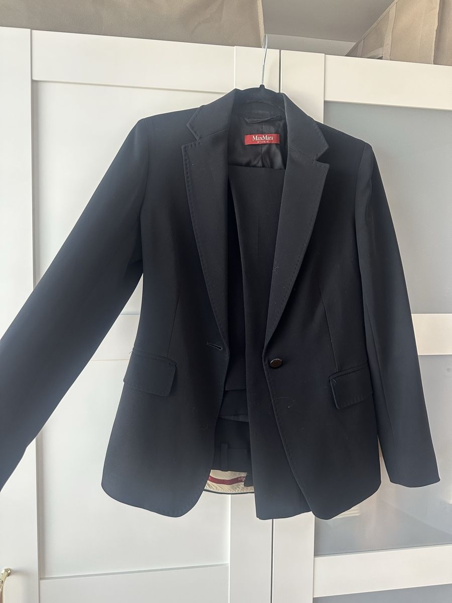 Max Mara Ensembles & Tailleurs: Max mara Anzug – D'occasion à Allschwil par Smt58