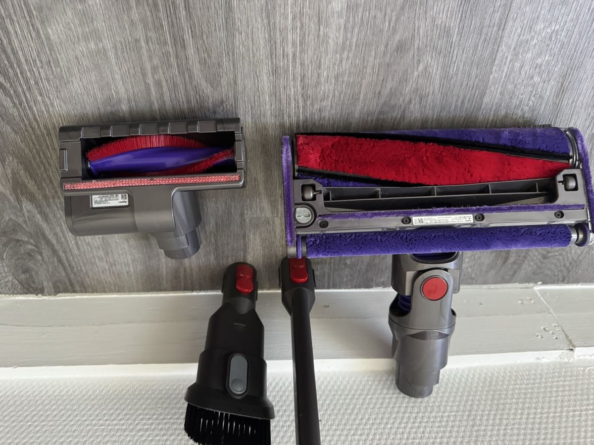 Dyson Sonstiges für Haushalt & Wohnen: Accessoires dyson – Neu (gemäss Beschreibung) aus Genève von Syb.I 1