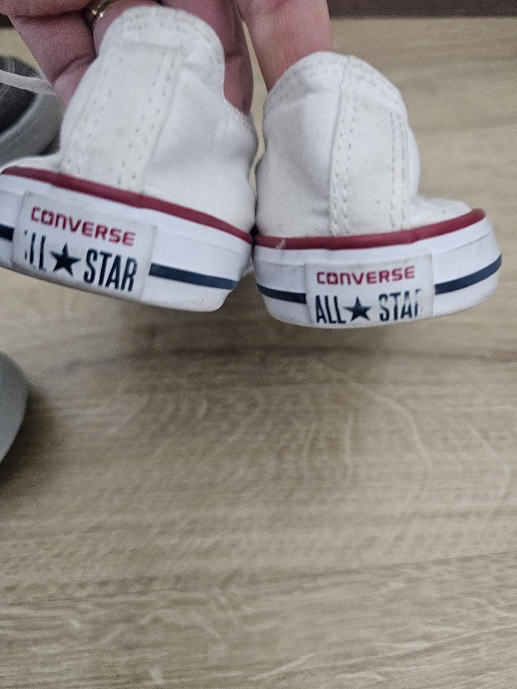 Scarpe per ragazzi: Kinder Schuhe Paket: Gr. 26 – Usato da Grosshöchstetten venduto da Qenko 2
