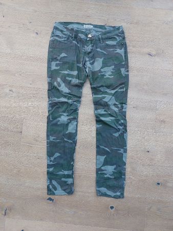 Coole Tarnhose / Militärhose, Gr. 40