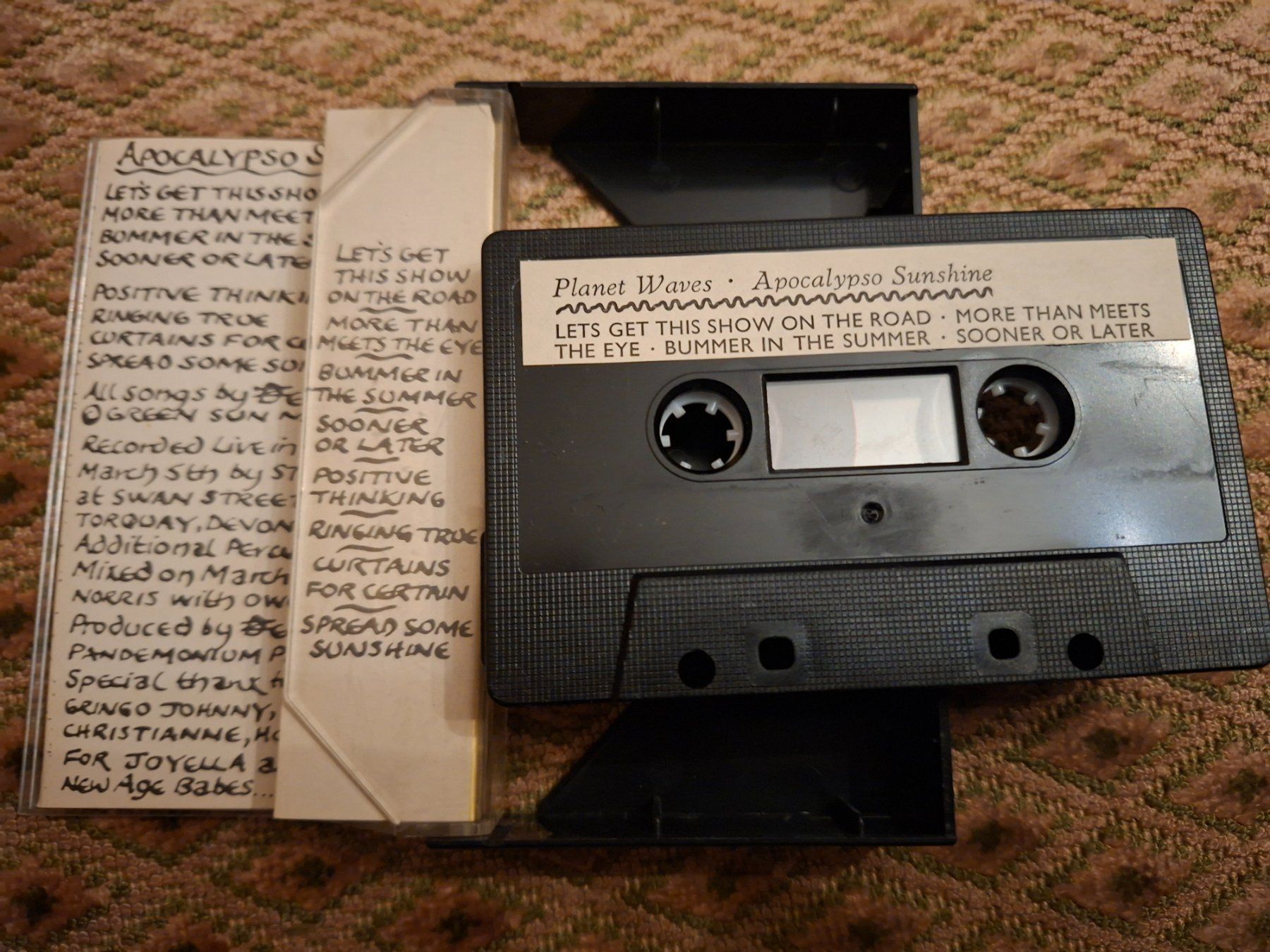 Musicassette: Rare Cassette ? - Planet Waves - Apocalypso Sunshine – Usato da Bernex venduto da Wannabehasbeen01 2