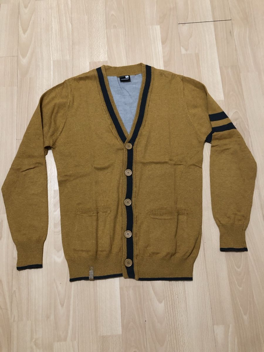 Maglioni & Felpe: Strick- Jacke Gr.S – Nuovo (secondo la descrizione) da Chur venduto da vicky7 1