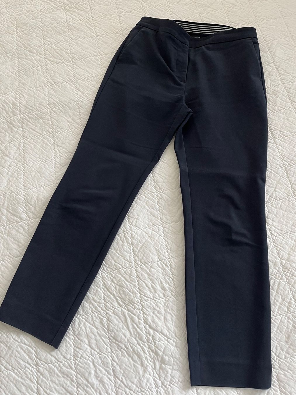 Zara Pantaloni: Zara Hose dunkelblau L – Usato da Basel venduto da When99 1