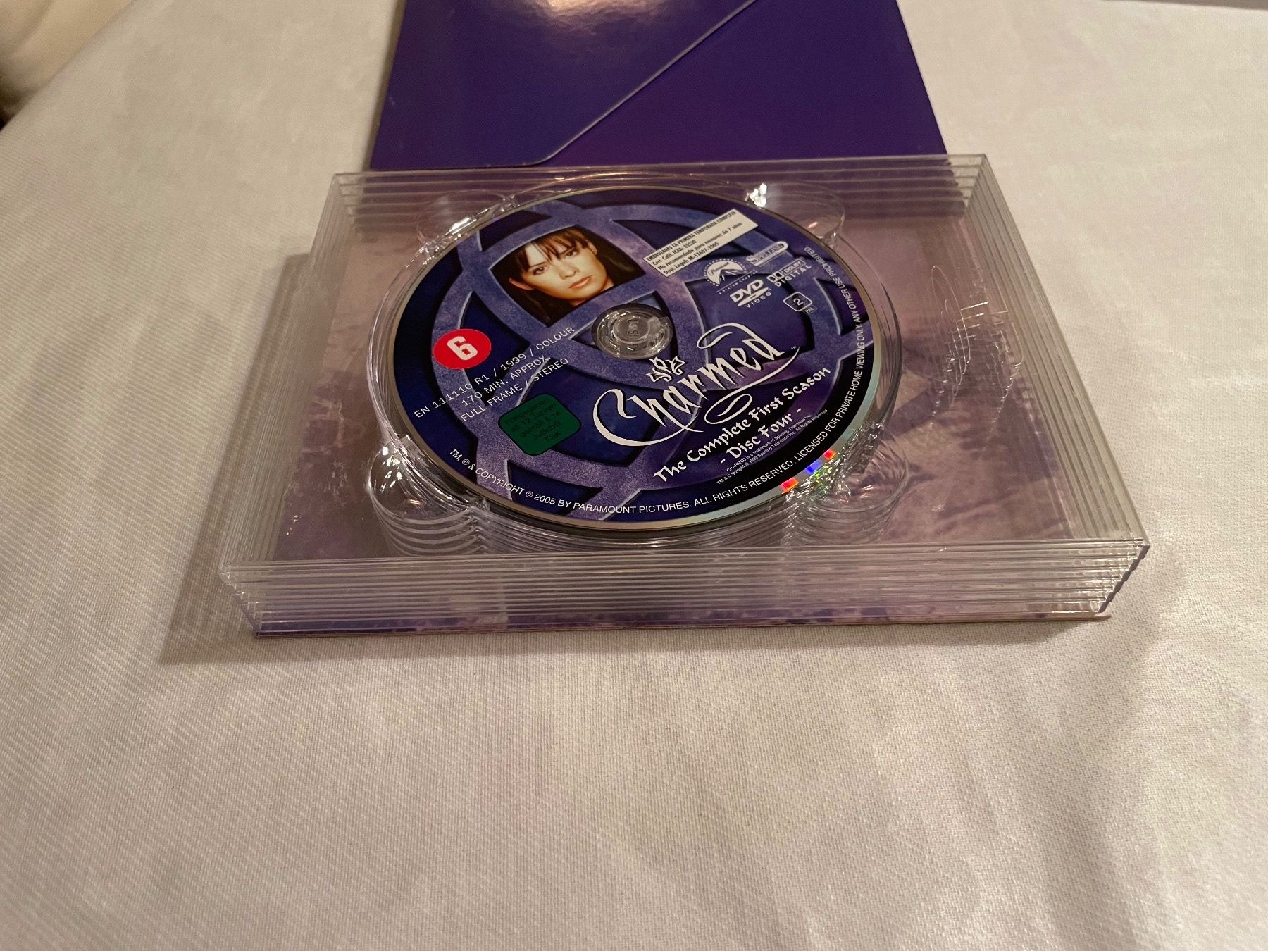 Tutti i DVDs: DVD séries Charmed – Nuovo (secondo la descrizione) da Genève venduto da flocon06 1