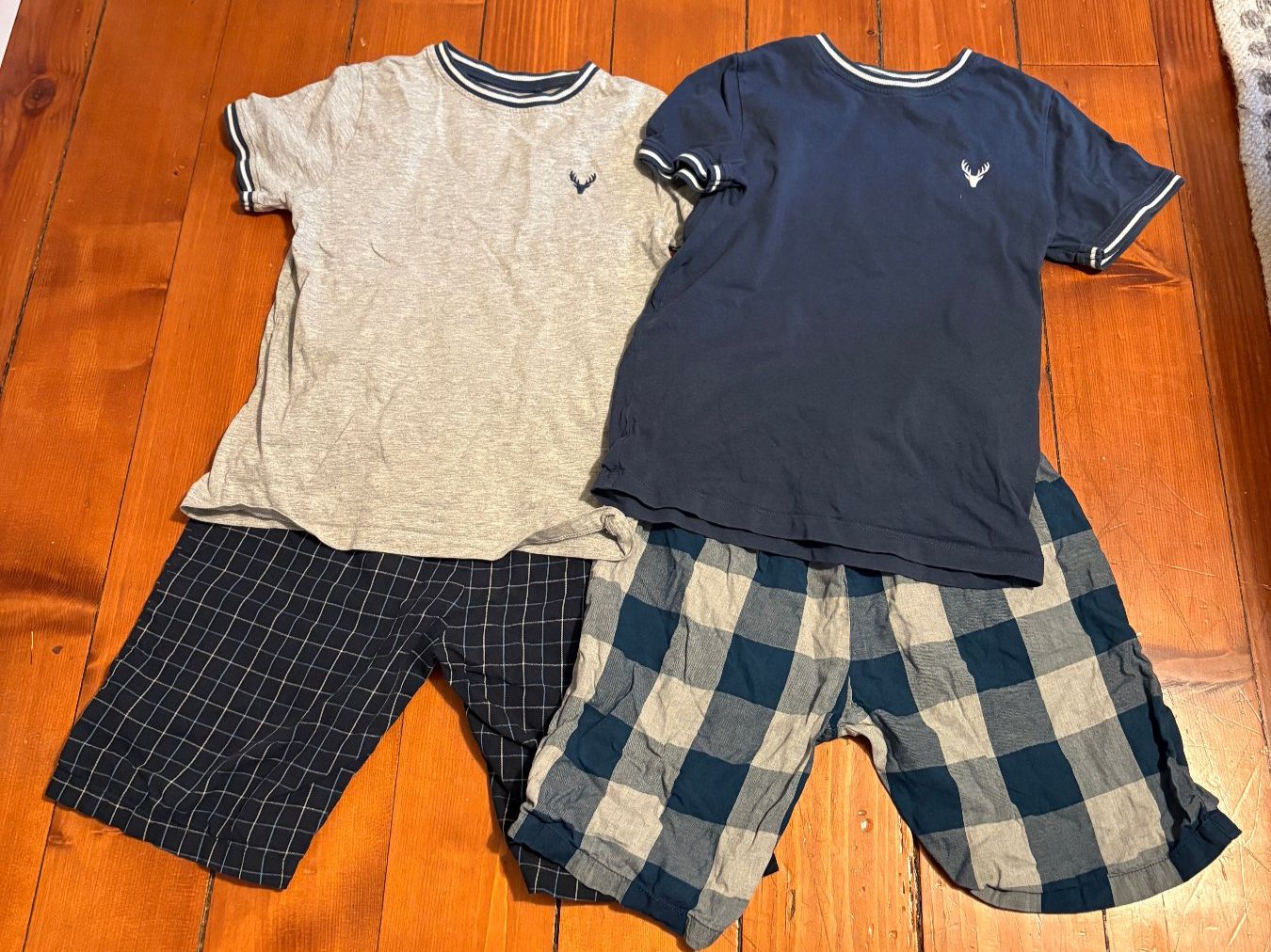 Next Pyjamas & Ähnliches: Pyjamas Next 140cm (10 years) – Gebraucht aus Satigny von Suisse_gigi