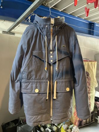 Lacoste Parka dunkelblau Groesse 52 gebrauchter Zustand