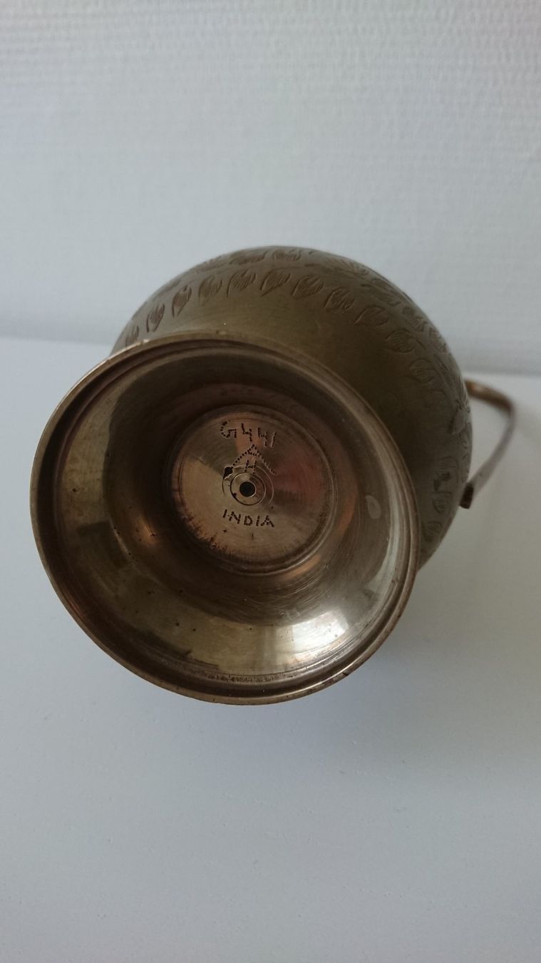 Vasi & Recipienti: Vase en bronze Indien – Usato da Estévenens venduto da Rockingirl 2