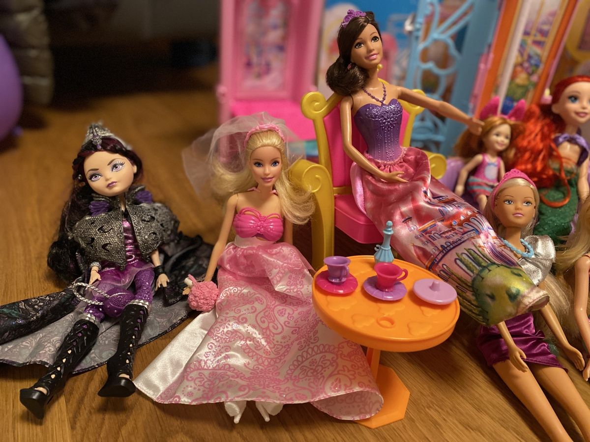 Disney Giocattoli: Barbie Set – Usato da Genthod venduto da Tidus04 1
