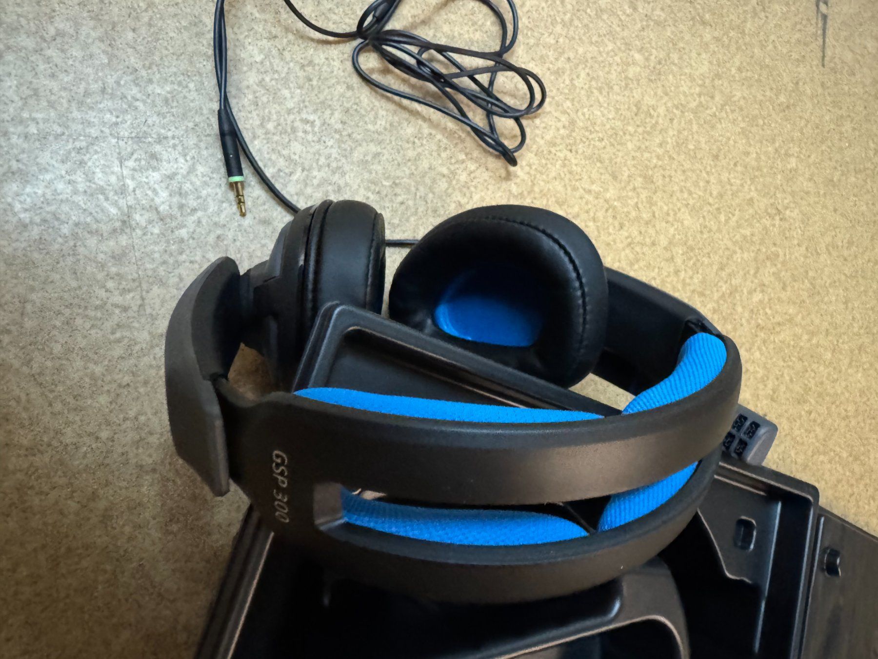 Sennheiser Cuffie: Headset SENNHEISER GSP-300 – Usato da Wetzikon ZH venduto da ral_w86f 1