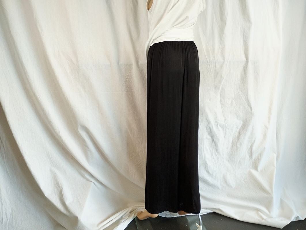Zara Pantaloni: ZARA lange Hose Gr. XS – Usato da Schübelbach venduto da Restwert_Schubelbach 1