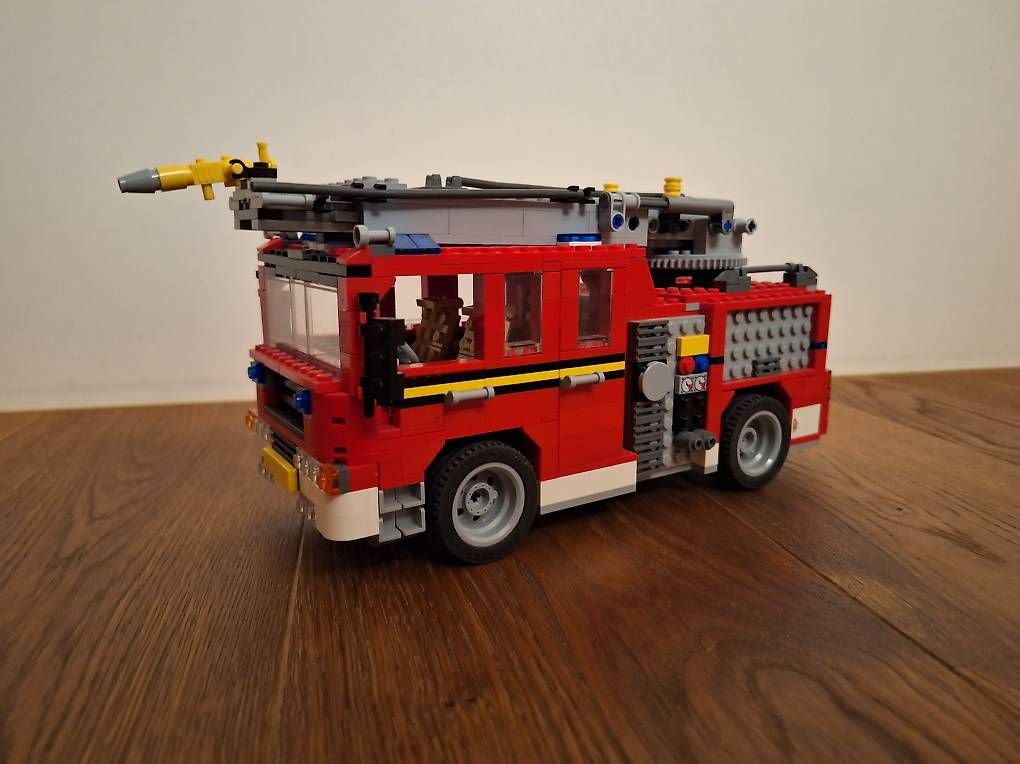 Lego Giocattoli: Lego Feuerwehrauto 3 in 1 – Usato da Chur venduto da Rafael.Sch