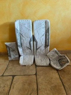 Bauer Protezioni & Imbottiture: Jambières - Pince - bloqueur – Usato da Le Locle venduto da nic_8xd7