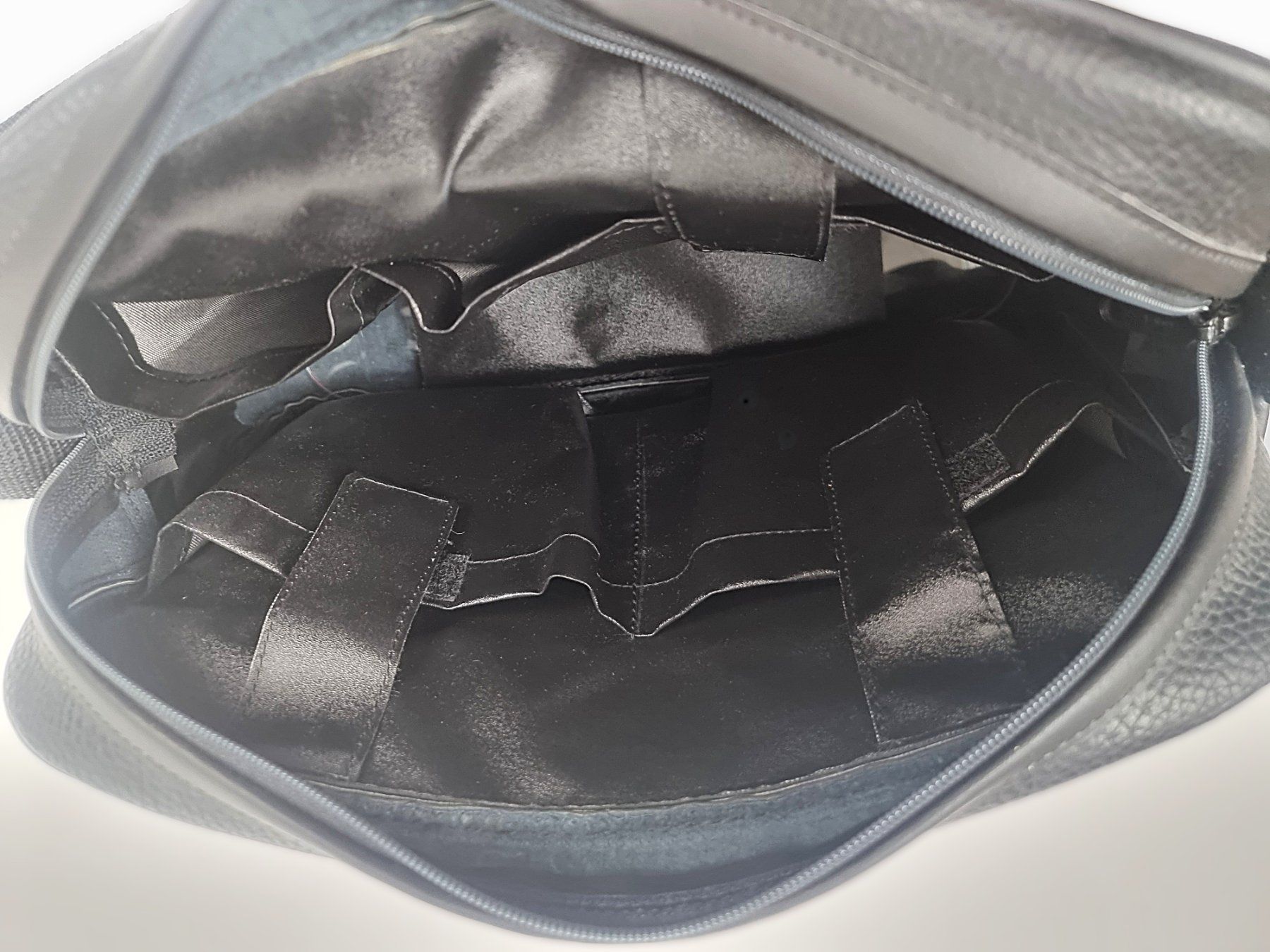 Taschen: Umhängetasche – Gebraucht aus Urtenen-Schönbühl von Restwert_Schoenbuehl 5