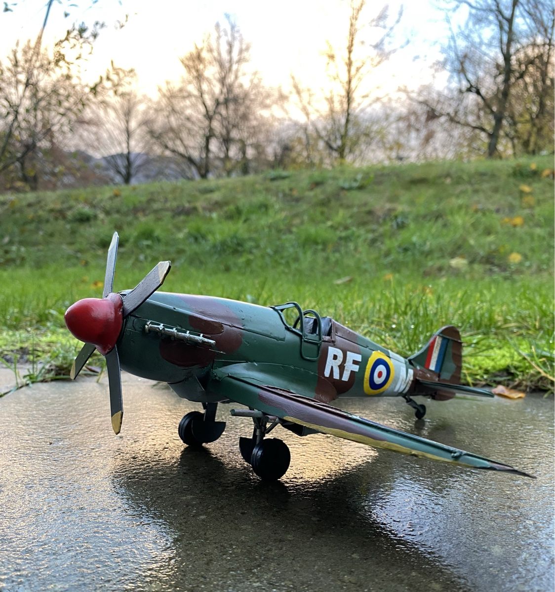 Kit di modellismo & Modellini statici: Spitfire MK IX TD314 aus Blech – Nuovo (secondo la descrizione) da Langendorf venduto da Blechfahrzeuge 1