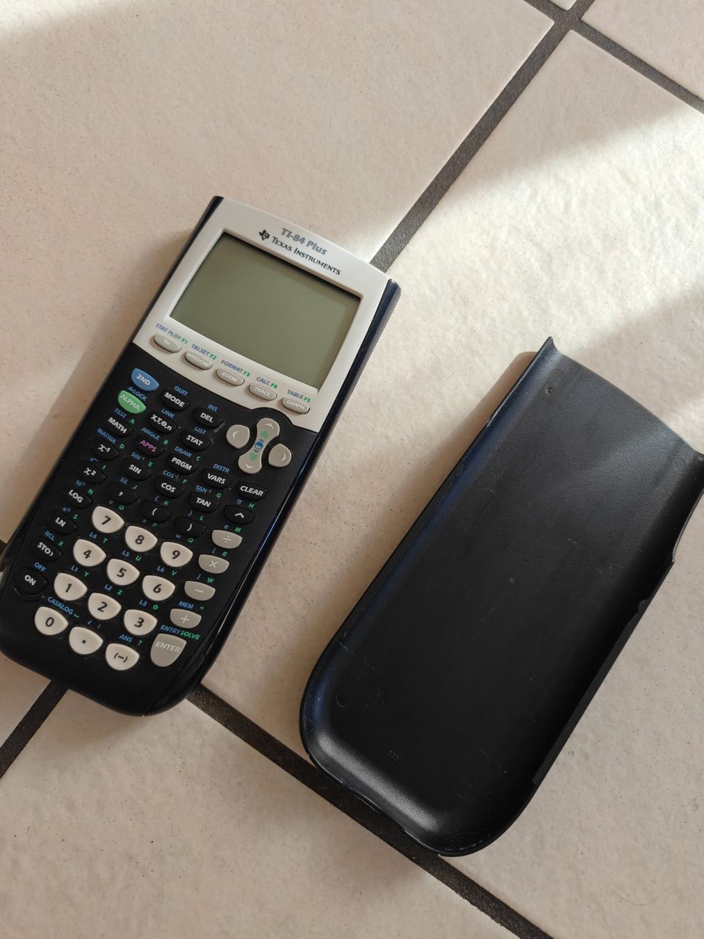 Calculatrice graphique Texas Instruments TI-84 Plus (Gebraucht) in ...