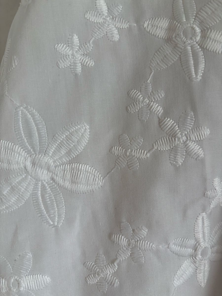 Camicette: Weisse Sommerbluse mit Blumenmuster Gr. 54 – Nuovo e nell'imballaggio originale da Wald AR venduto da bertli00 2