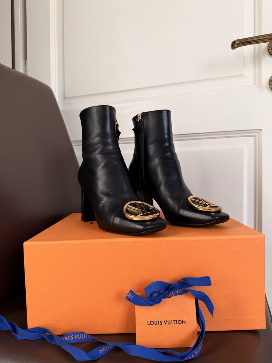 Louis Vuitton Scarpe da donna: Louis Vuitton Leather Ankle Boots – Usato da Corsier-sur-Vevey venduto da Kristina.Nova 2