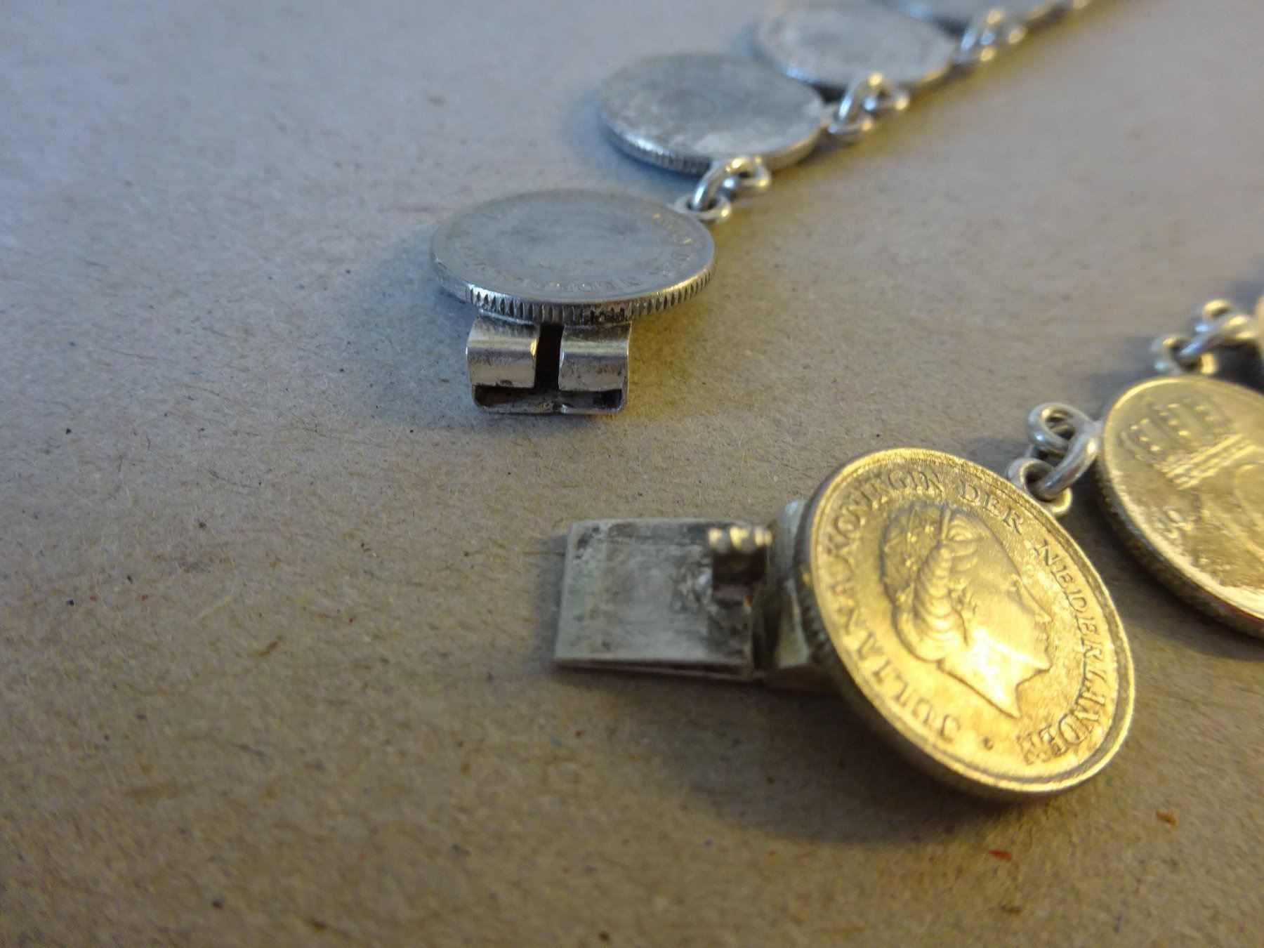 Catenine: Collier Münzen Kette -  Niederlande – Usato da Esslingen venduto da eintagammeer 4