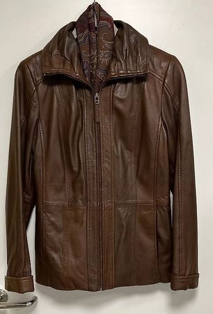 Echt Lederjacke Grösse 38 mit passendem Schal