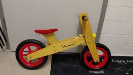 Laufvelo Holz mit Gebrauchspuren 