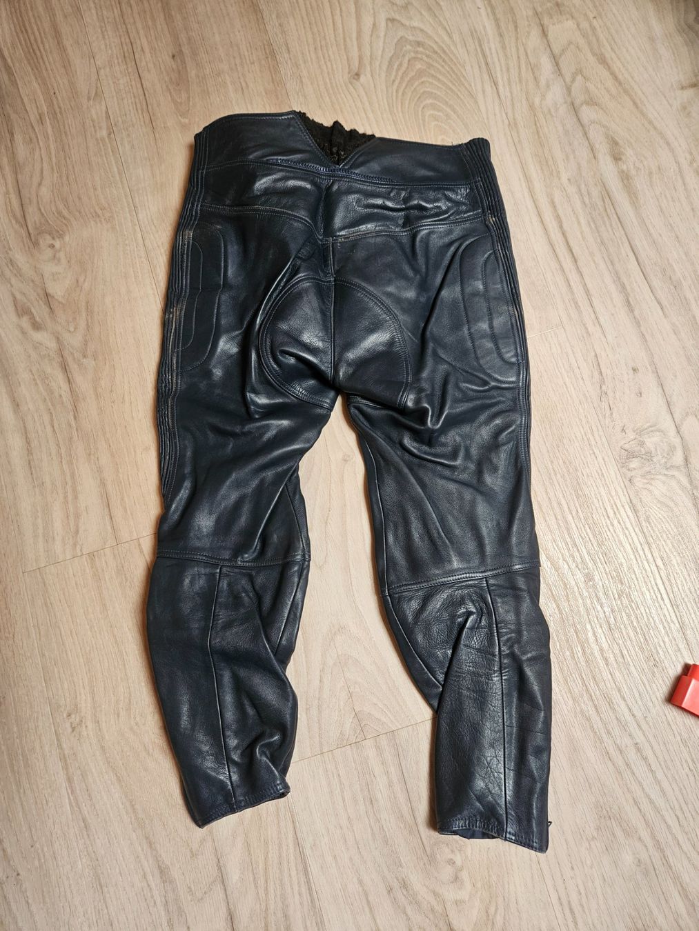 Pantaloni: Motorradhose – Usato da Aefligen venduto da Ninibe4 2