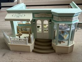 Sylvanian Families Country Market Set 2770 Over 60 Pieces