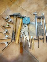 GEBRAUCHTE WERKZEUGE