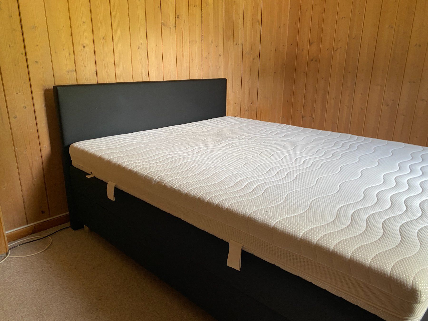 Letti: Bett mit Matratze, top Zustand – Usato da Klosters venduto da Nov_SiDe 1