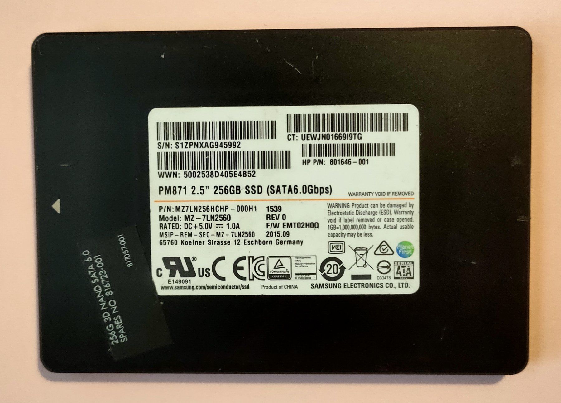 Samsung Harddisks: SSD Samsung PM871 - 256 Go – Gebraucht aus Lausanne von syrinks