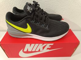 NEUE Nike Zoom Structure 22
