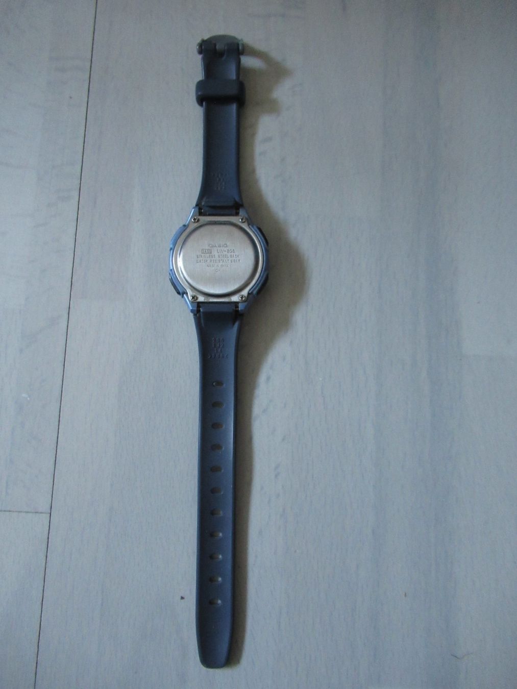 Casio Uhren: Casio Digital Uhr LW-203. Ideal für Sport, Kids, etc... – Gebraucht aus Binz von Hailqueen 3