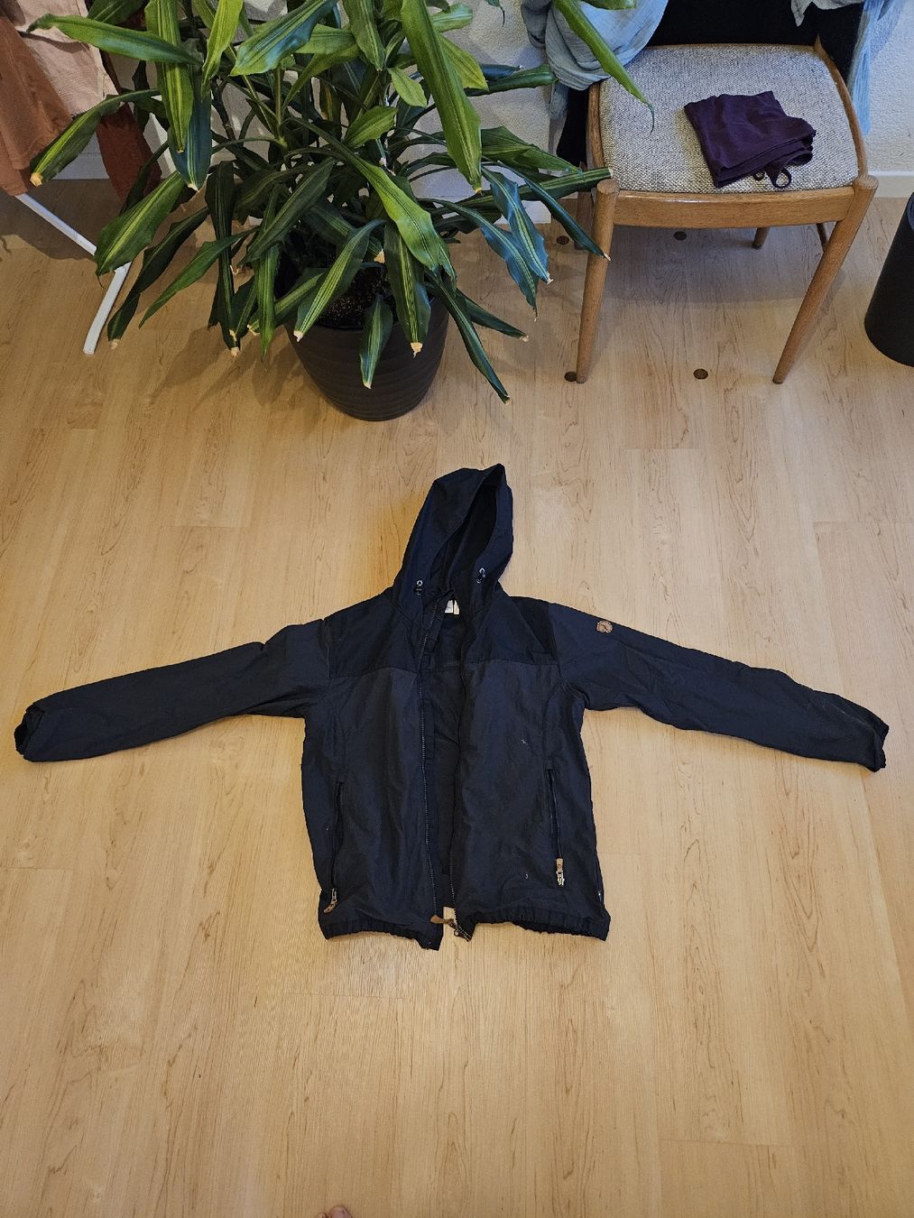 Fjällräven Vestes: Fjällraven Wind-/Regenjacke – D'occasion à eglisau par simoisel