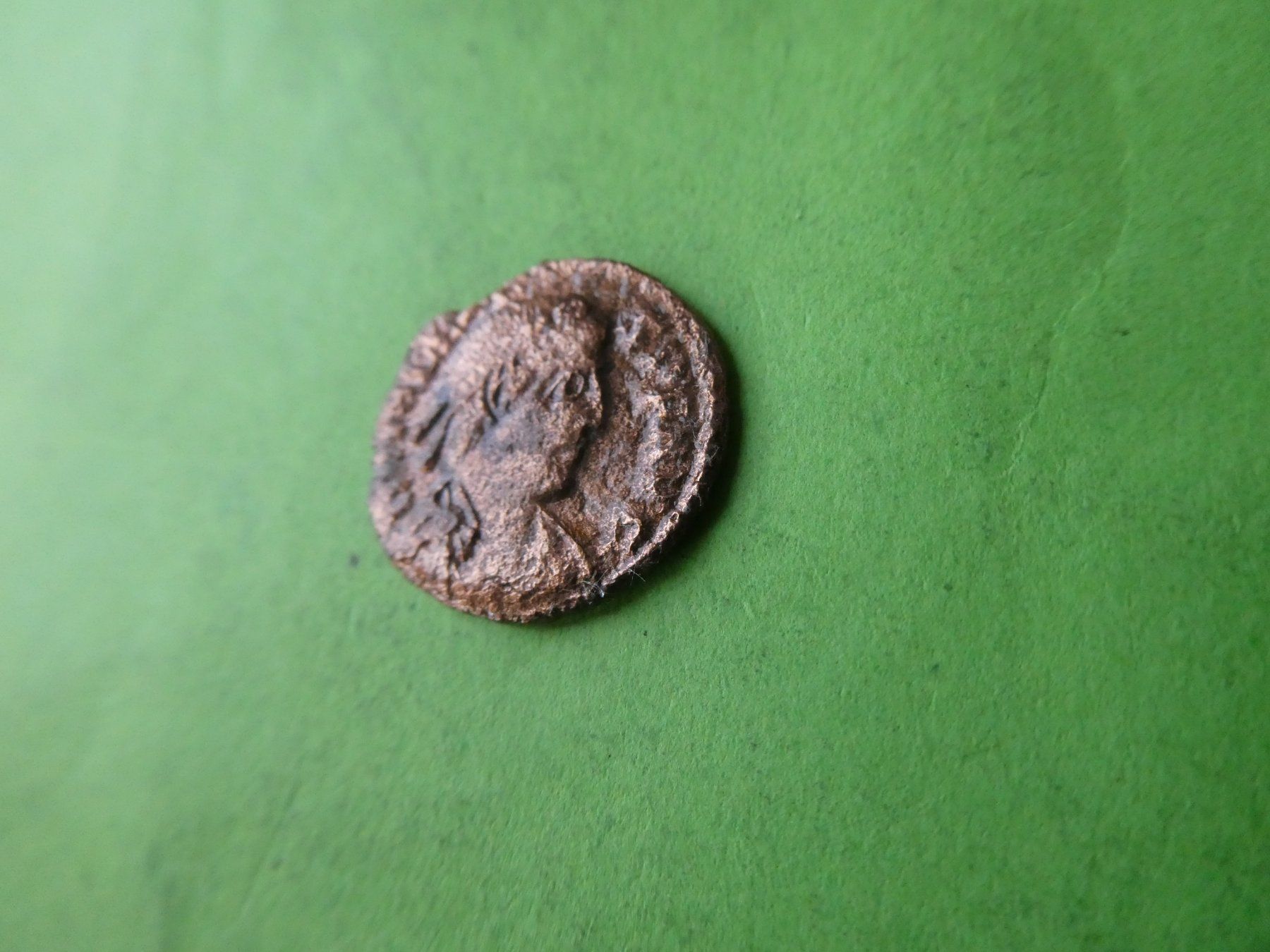Tutti le monete: uralte Bronzemünze 18 mm   2.07 g – Usato da Hinterforst venduto da Rohusri 1