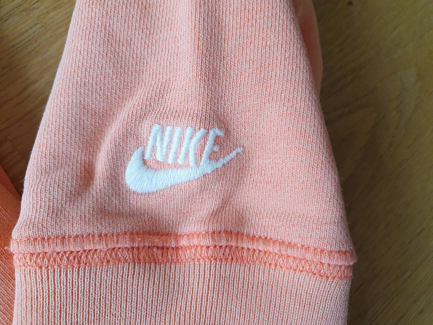 Nike Maglioni & Felpe: Nike Hoodie Sweater Pullover Gr. S – Usato da Villars-sur-Glâne venduto da richardette 2