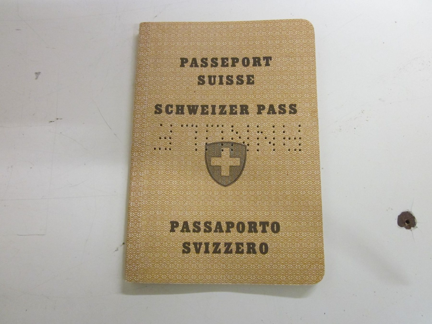 Documenti: Passeport Suisse Schweizer Pass 1954 – Usato da Grand-lancy venduto da