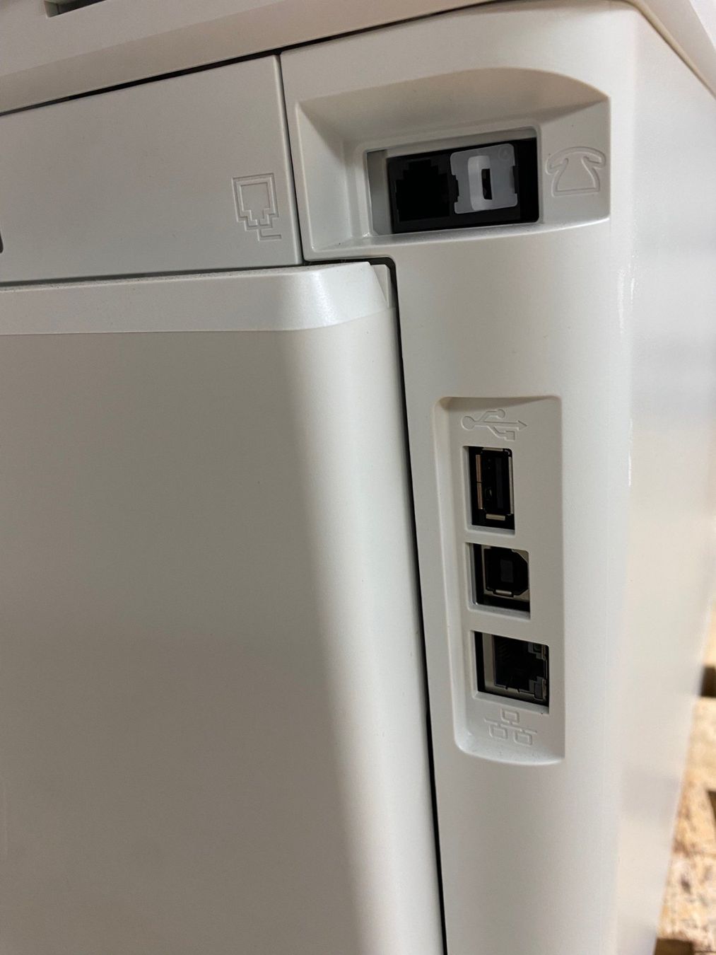 Hewlett Packard Stampanti: Color LaserJet Pro MFP M479fdw – Usato da Winterthur venduto da AltersheimSt.Urban 3