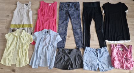 Damen Marken-Kleiderpaket 10 Stück Grösse S/M