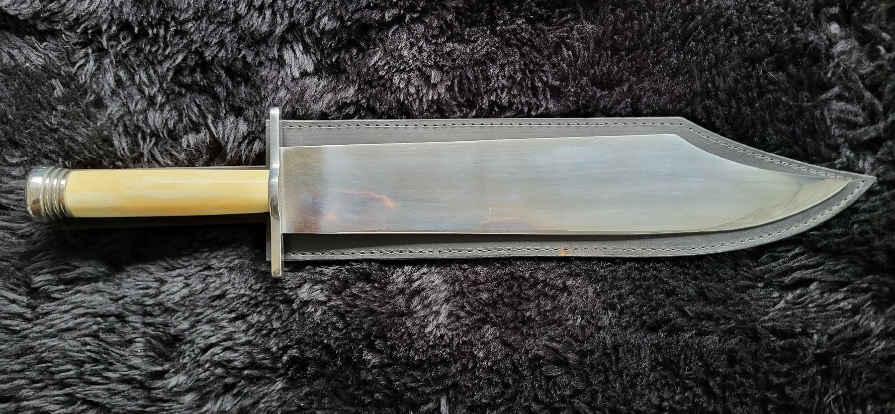 Accessori: Couteau bowie  – Usato da Bulle venduto da Kriss24