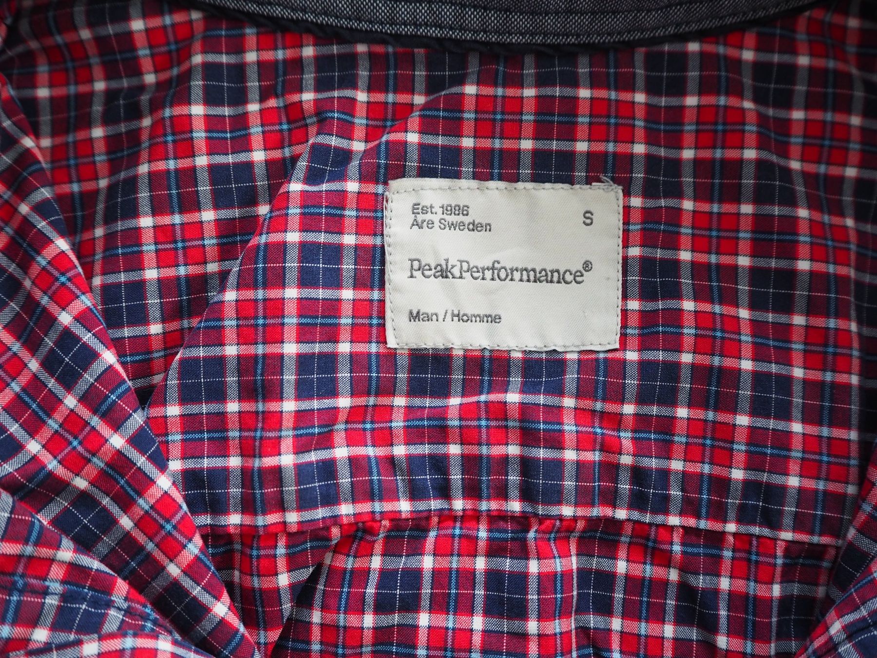 Peak Performance Camicie: Peak Performance Hemd Gr. S – Usato da Engelberg venduto da gus_l6zx 1