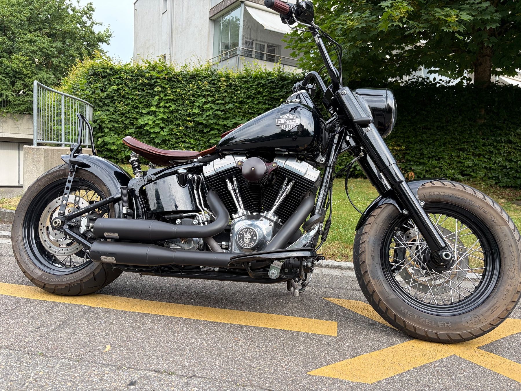 Harley-Davidson Cruisers: Harley Davidson SLIM Bobber Custom – D'occasion à Rütihof par elcheffe81