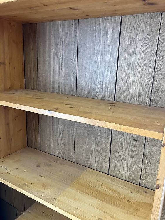 Scaffali: Büchergestell 82 x 30 x 110 – Usato da Knutwil venduto da Momon 1