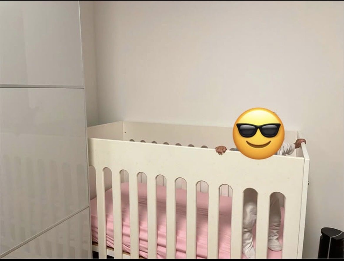 Baby cot, bundle - convertible to toddler bed (D'occasion) à Basel pour ...
