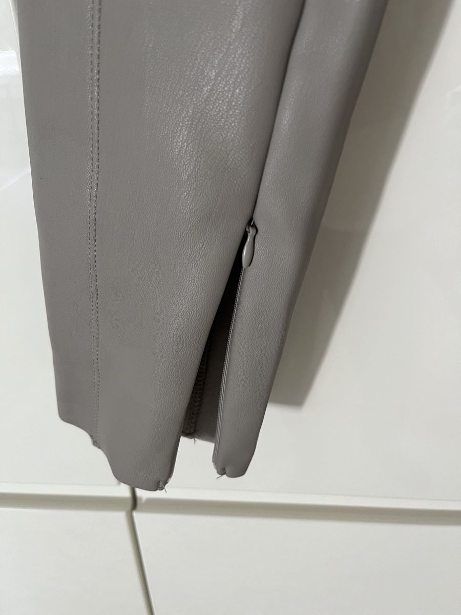 Pantaloni: Kunstleder Hose – Nuovo (secondo la descrizione) da Wermatswil venduto da -secondchance- 1