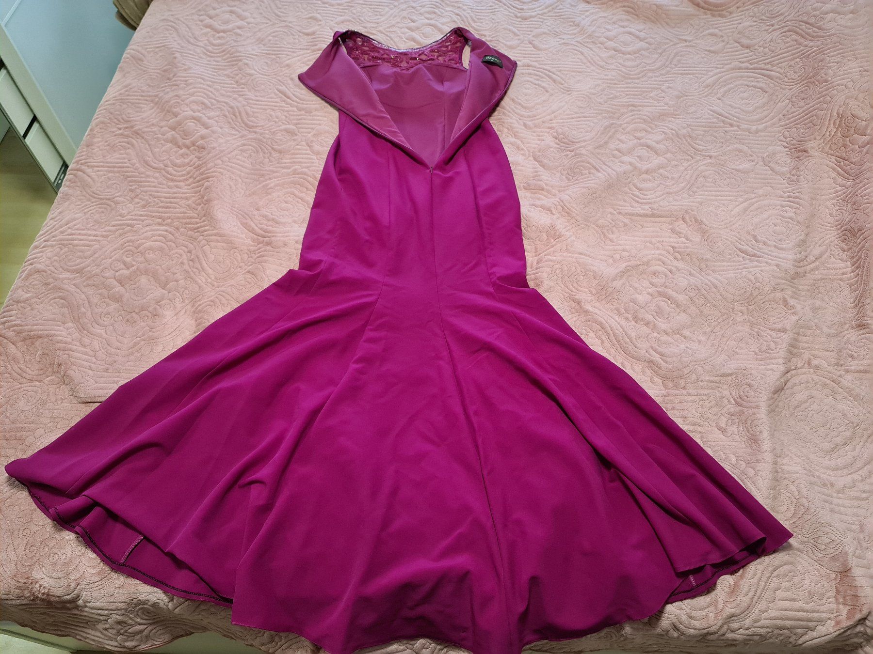 Robes: Abendkleid Violett – D'occasion à Aarau par NazK 9